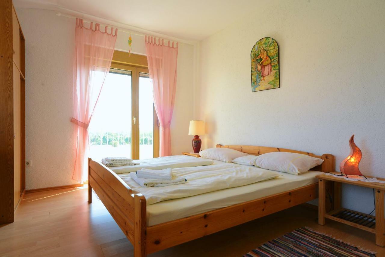 Appartement Ferienhaus Tomic à Nedeščina Extérieur photo