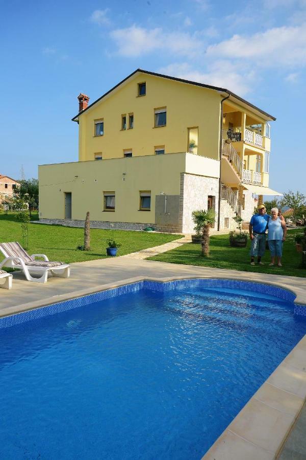 Appartement Ferienhaus Tomic à Nedeščina Extérieur photo