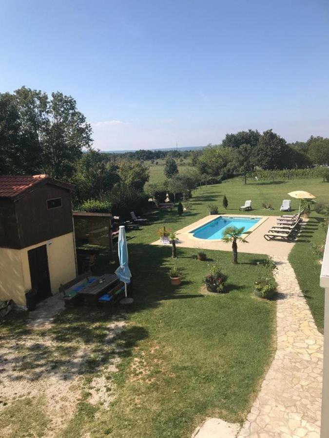 Appartement Ferienhaus Tomic à Nedeščina Extérieur photo